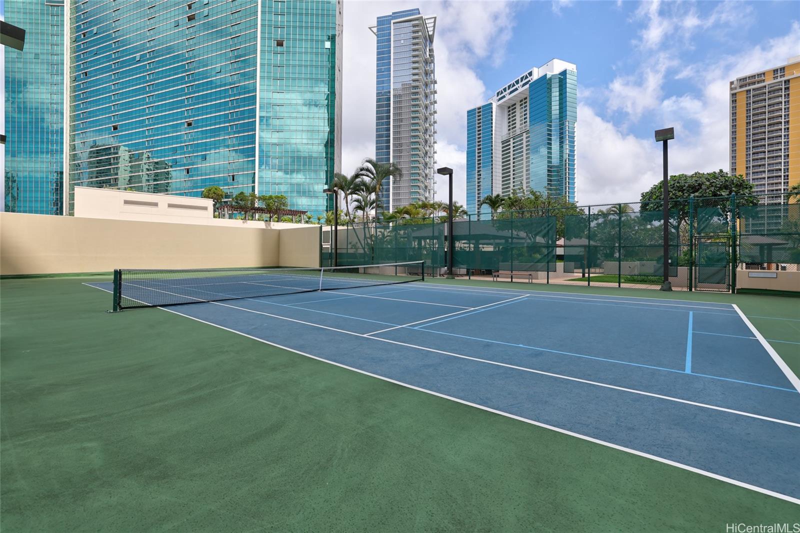 Hokua At 1288 Ala Moana condo # Alii C, Honolulu, Hawaii - photo 16 of 20