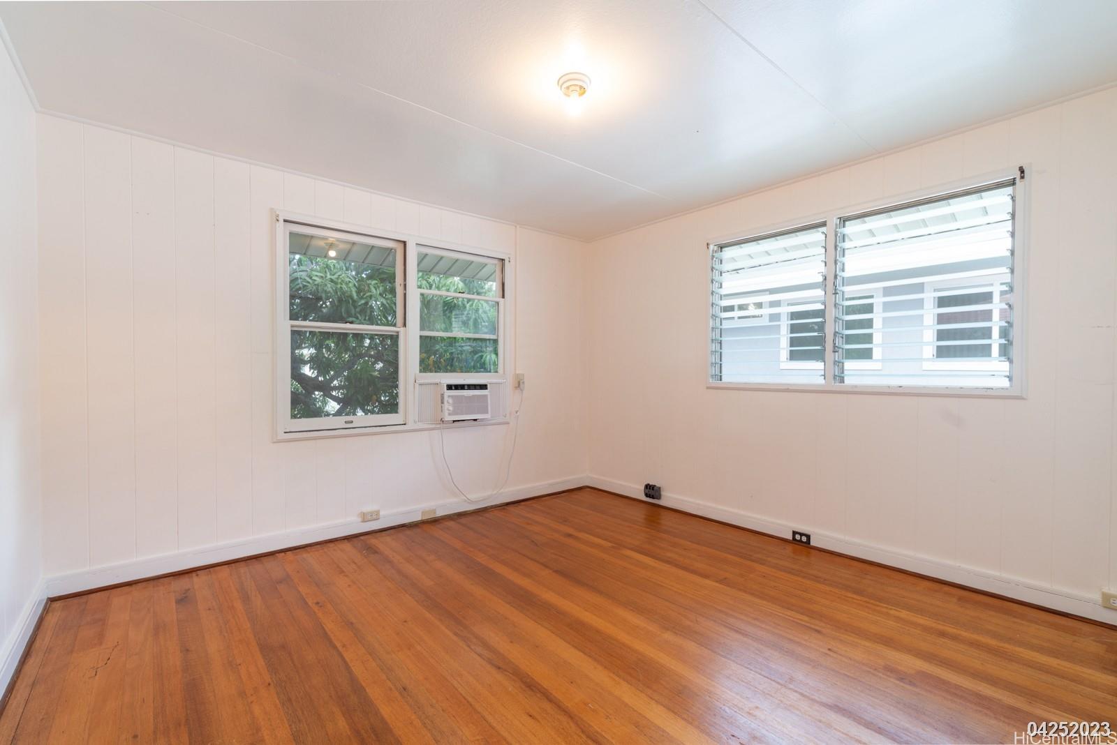 1288 Kaluawaa St Honolulu - Rental - photo 16 of 18