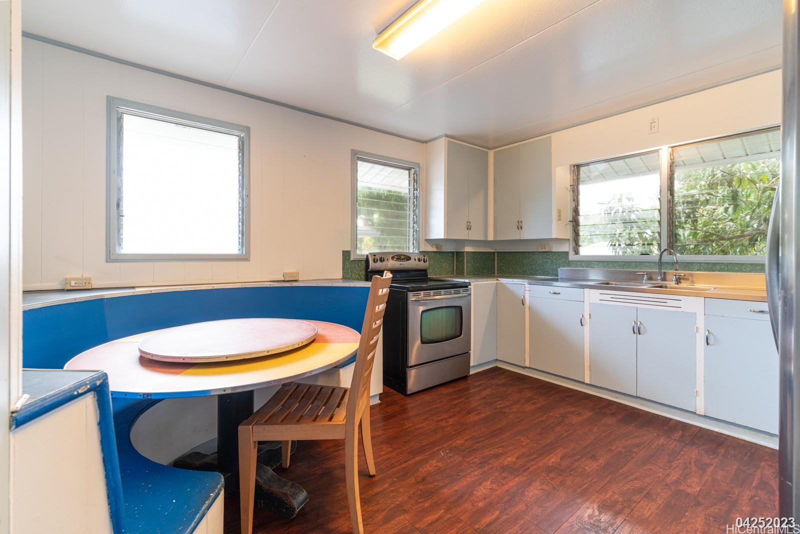 1288 Kaluawaa St Honolulu - Rental - photo 7 of 18