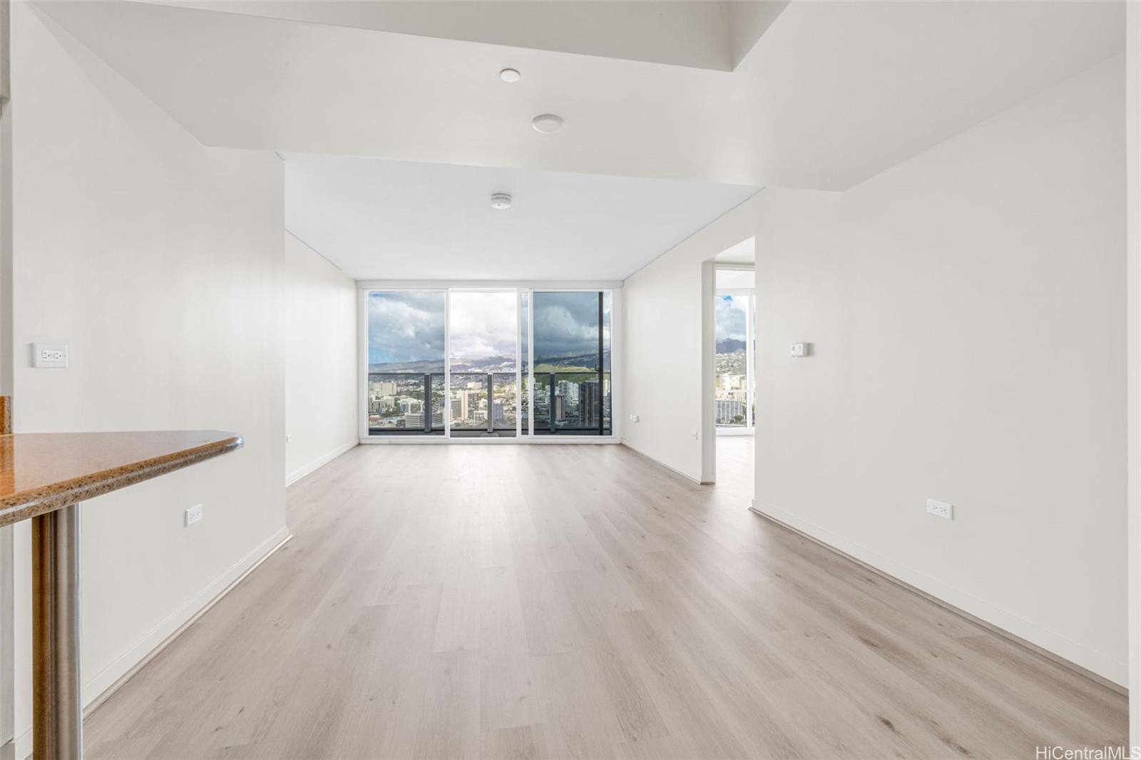 Moana Pacific condo # 1-4702, Honolulu, Hawaii - photo 4 of 21