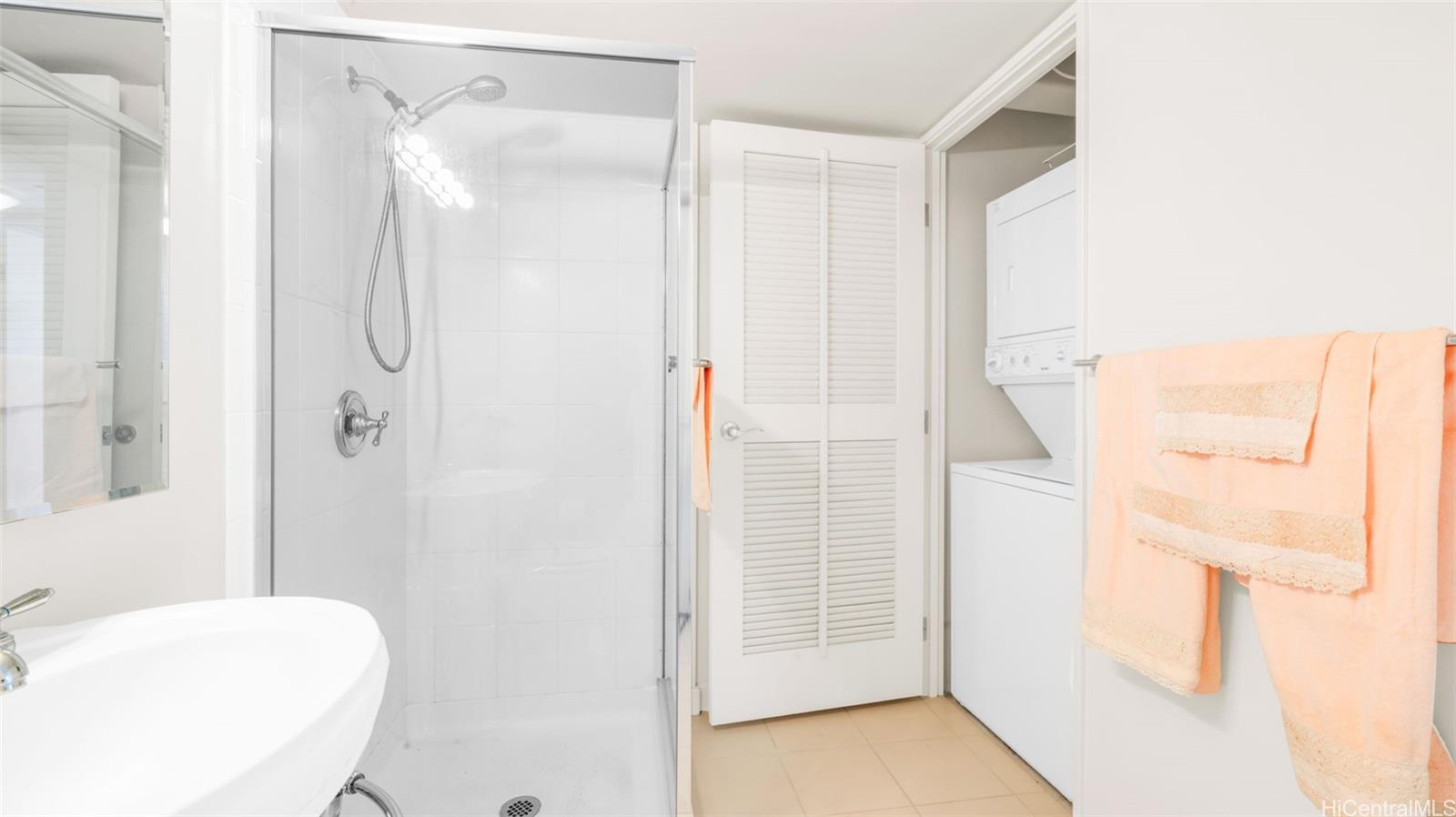 Moana Pacific condo # 1-4702, Honolulu, Hawaii - photo 10 of 21