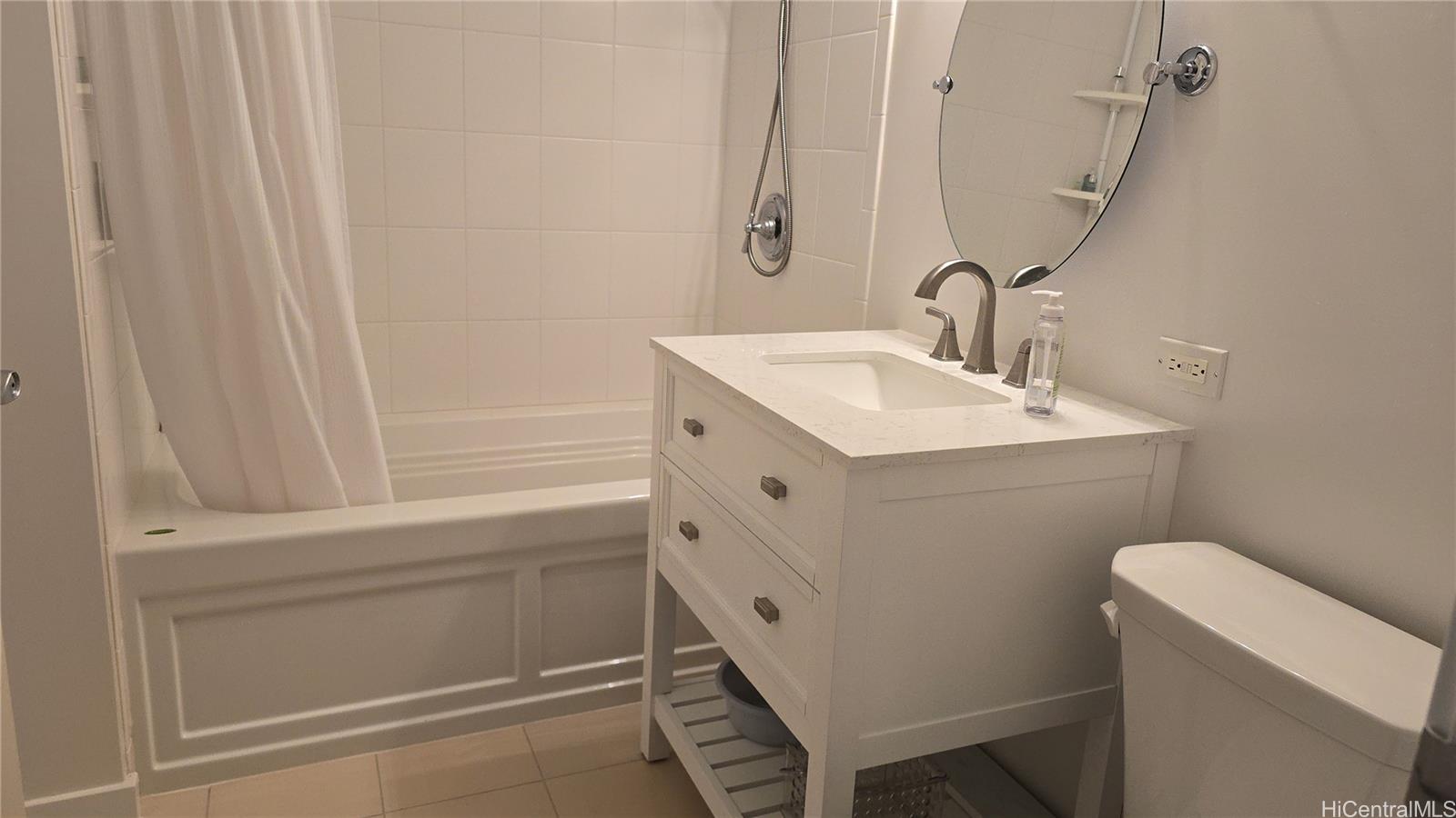 Moana Pacific condo # 1803, Honolulu, Hawaii - photo 10 of 20