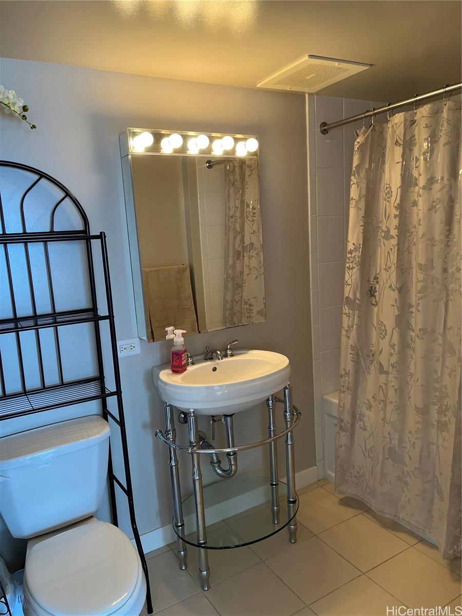 Moana Pacific condo # 3605, Honolulu, Hawaii - photo 8 of 12