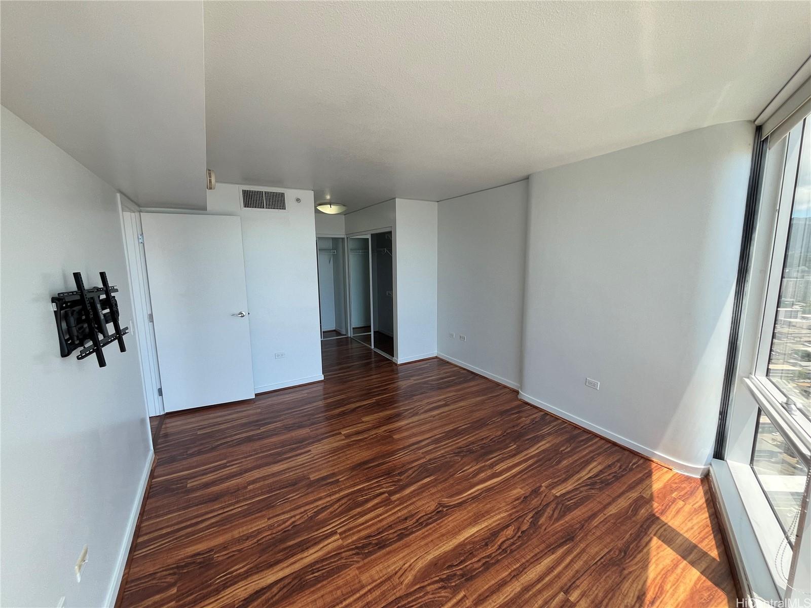 1288 Kapiolani Blvd Honolulu - Rental - photo 11 of 25