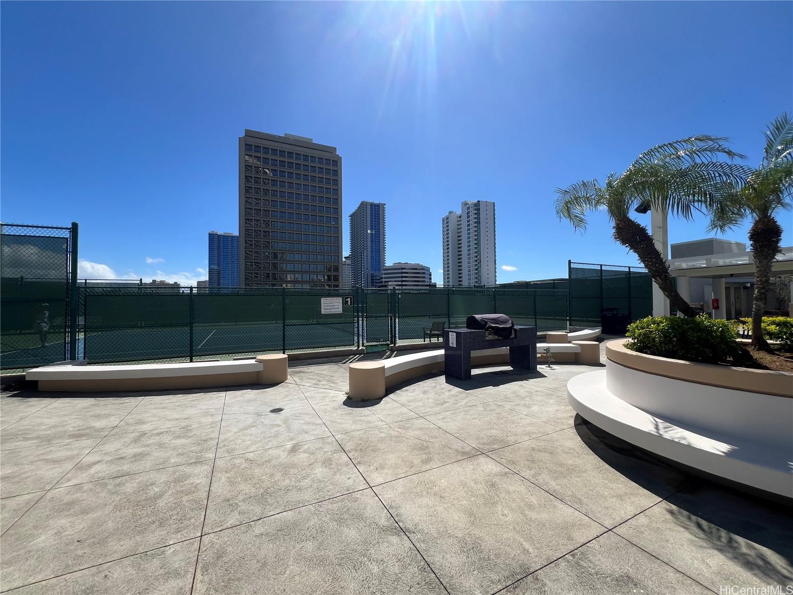 1288 Kapiolani Blvd Honolulu - Rental - photo 14 of 17