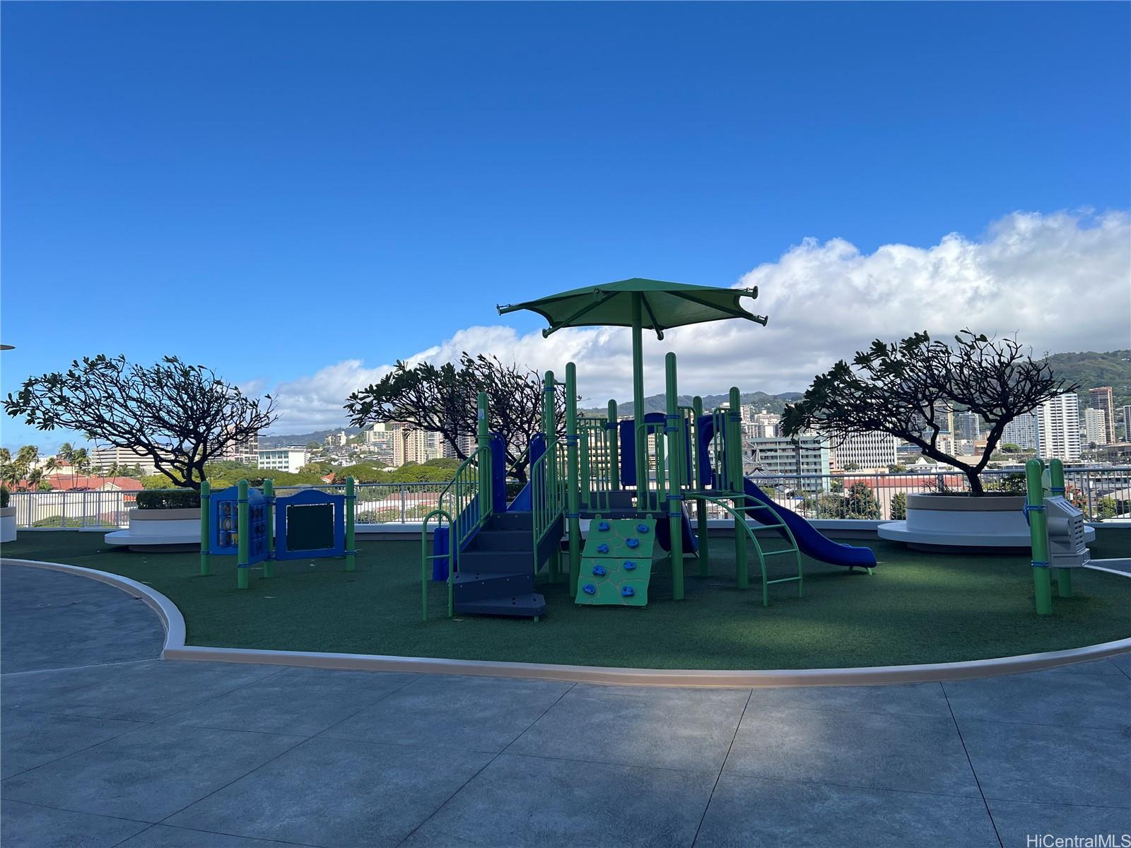 1288 Kapiolani Blvd Honolulu - Rental - photo 16 of 17