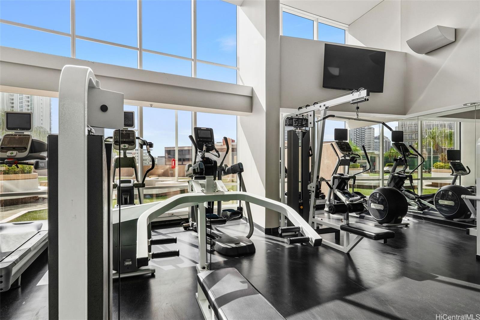 Moana Pacific condo # I2103, Honolulu, Hawaii - photo 20 of 24