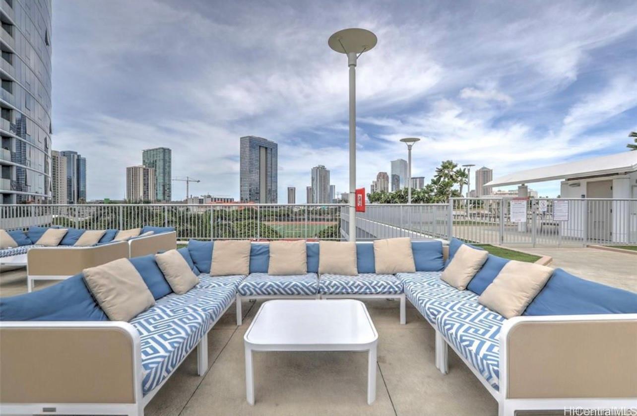 1288 Kapiolani Blvd Honolulu - Rental - photo 9 of 12