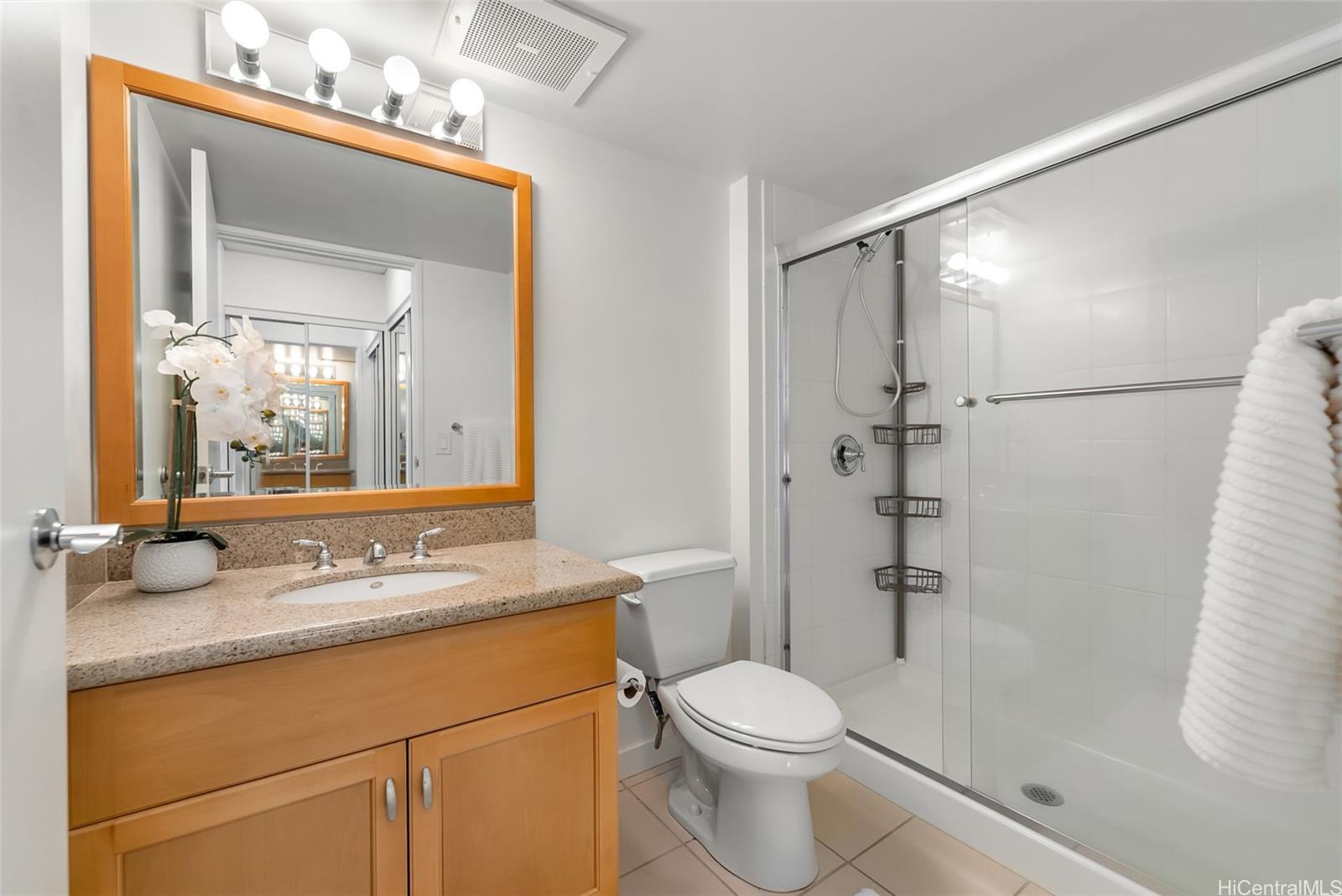 Moana Pacific condo # I3005, Honolulu, Hawaii - photo 17 of 25