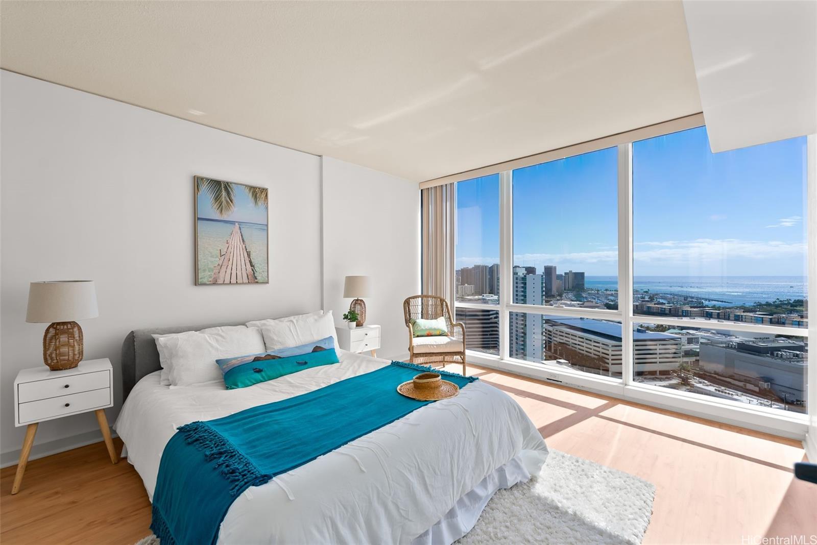 Moana Pacific condo # I-3206, Honolulu, Hawaii - photo 14 of 25