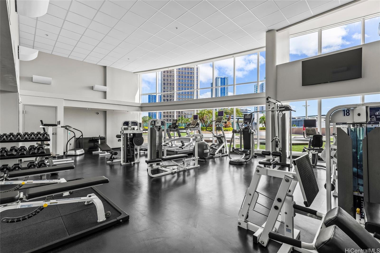 Moana Pacific condo # I-3507, Honolulu, Hawaii - photo 18 of 25