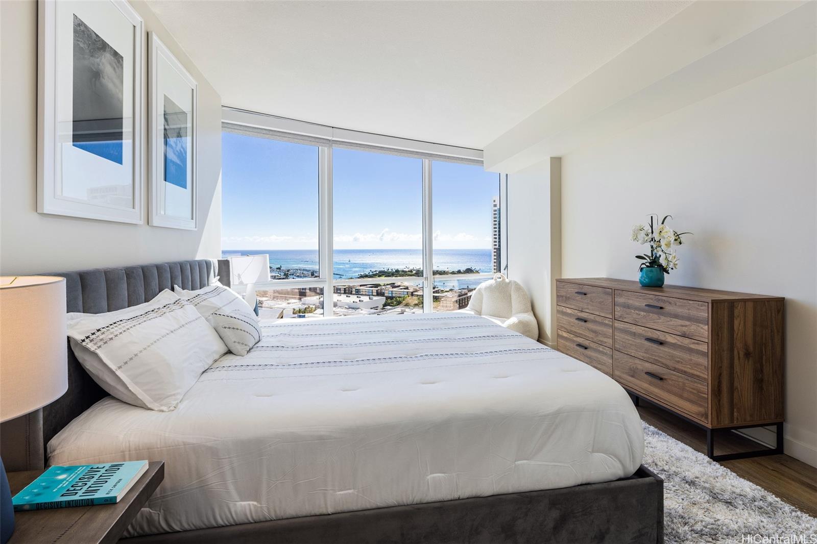 1288 Kapiolani Blvd Honolulu - Rental - photo 6 of 20