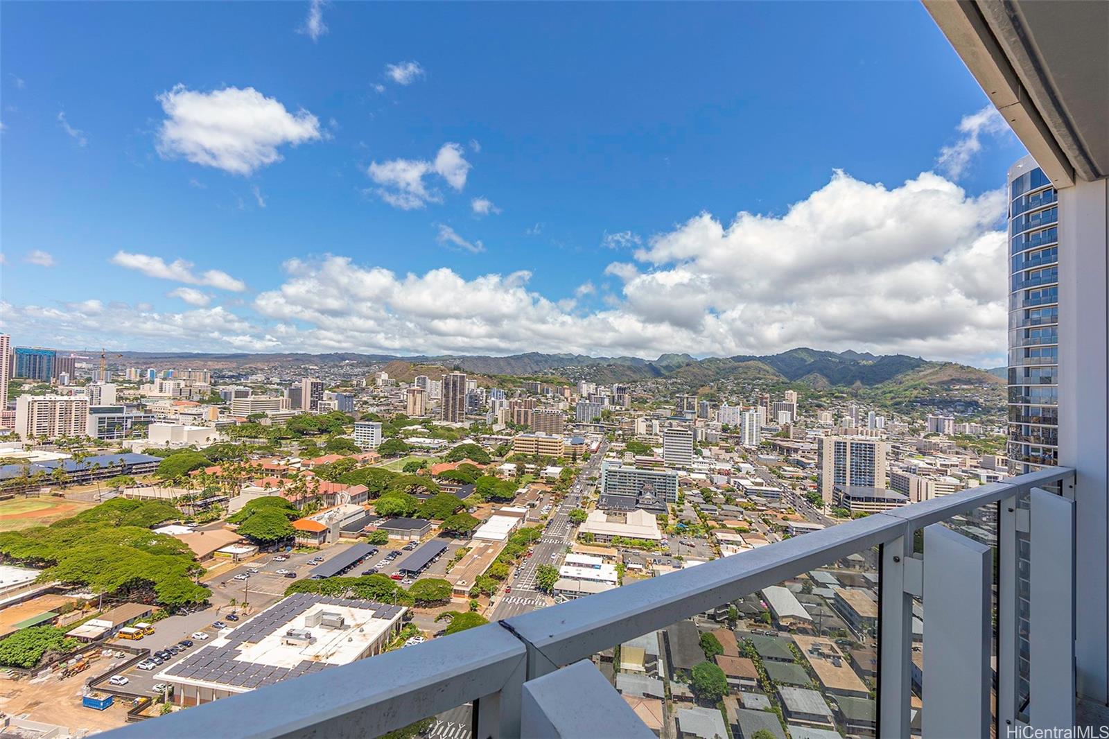Moana Pacific condo # I3609, Honolulu, Hawaii - photo 4 of 25