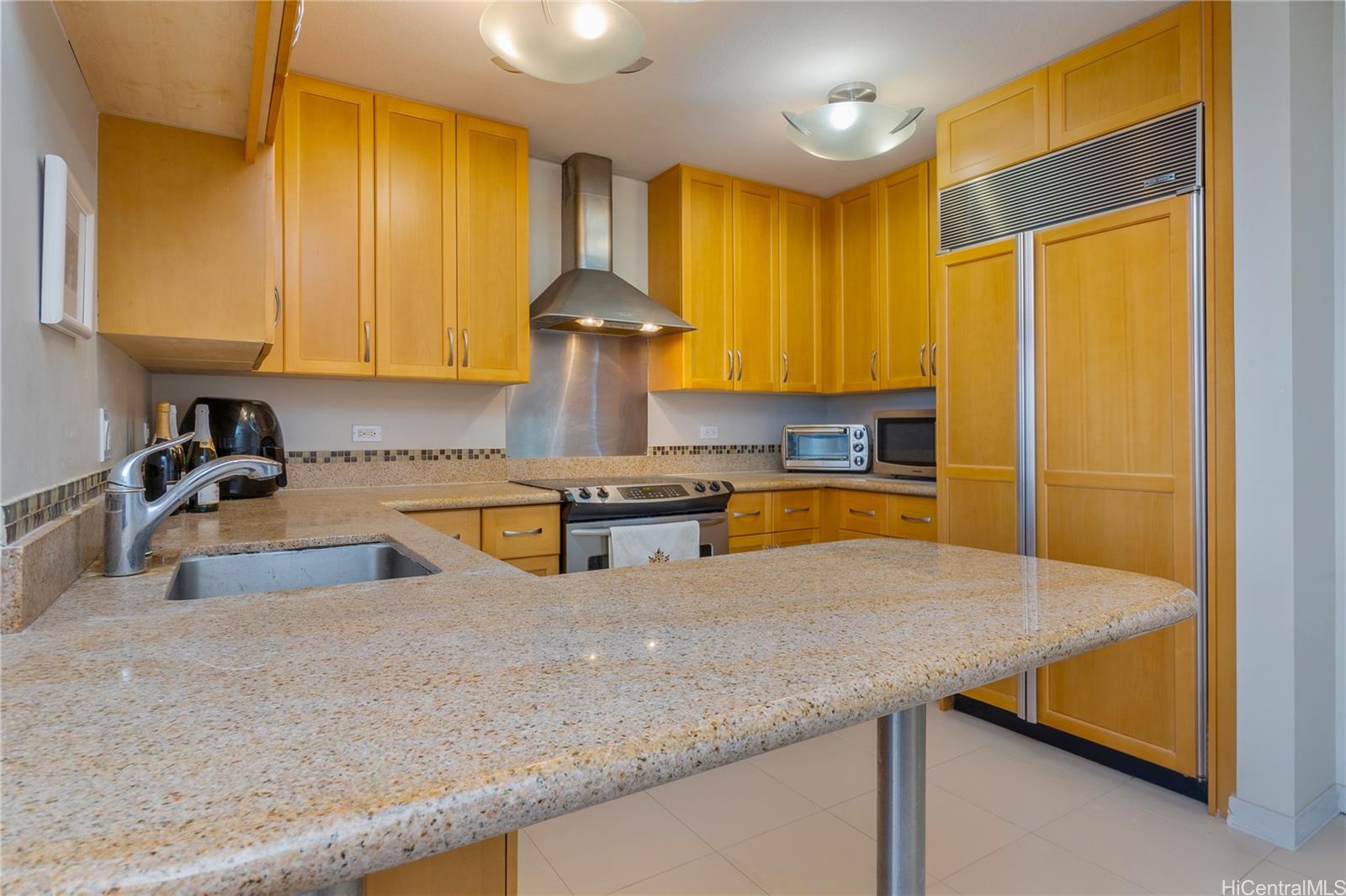 Moana Pacific condo # I3609, Honolulu, Hawaii - photo 8 of 25