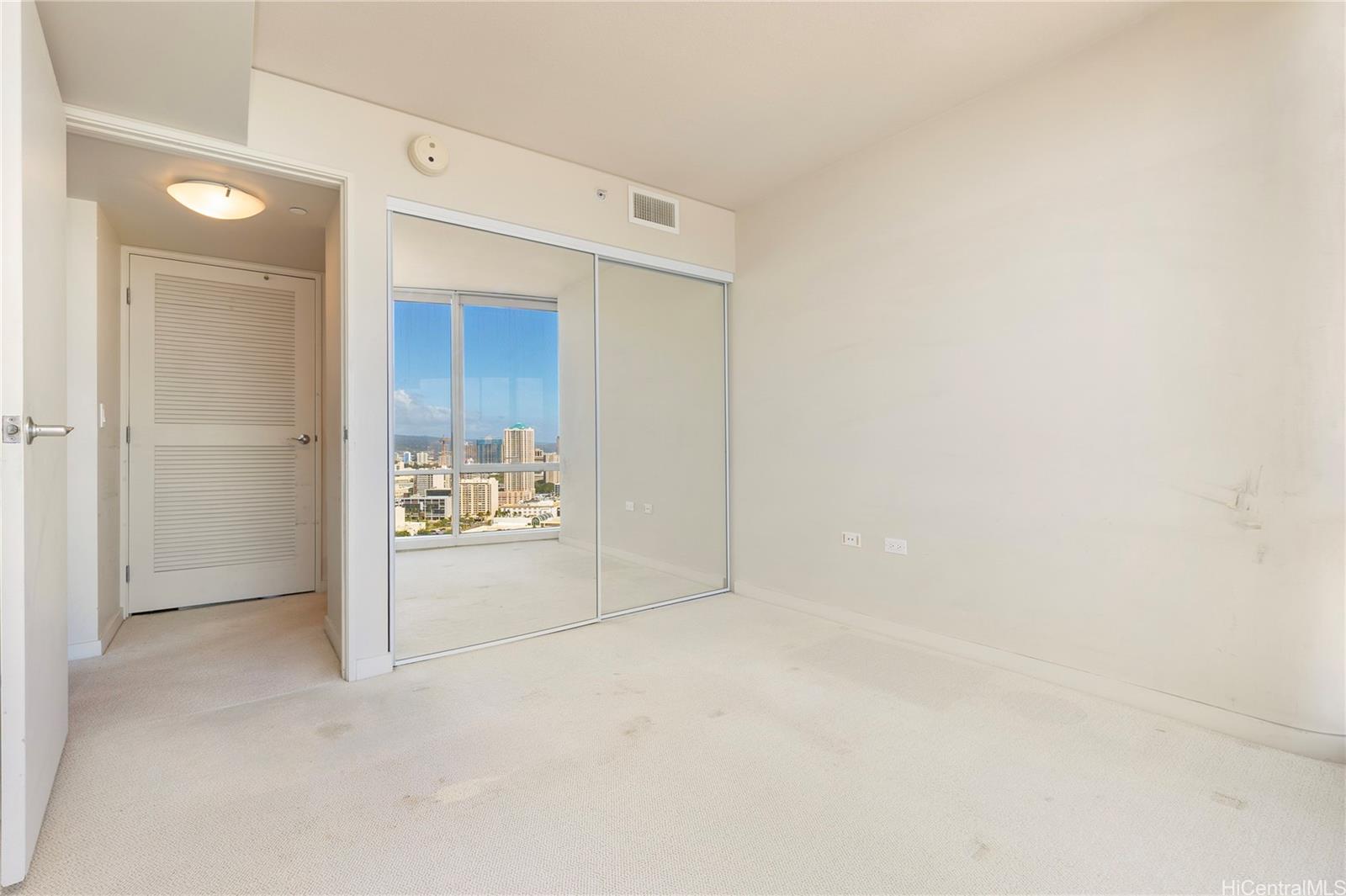 Moana Pacific condo # I3609, Honolulu, Hawaii - photo 13 of 25