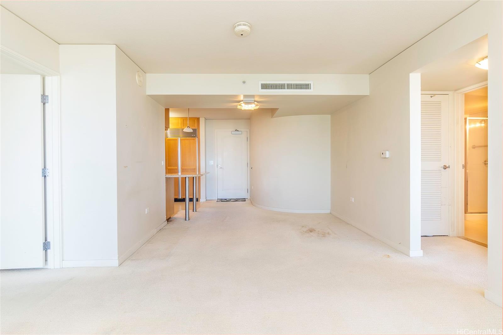 Moana Pacific condo # I3609, Honolulu, Hawaii - photo 4 of 25