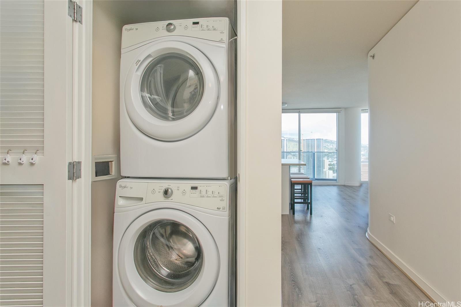 Moana Pacific condo # I-3903, Honolulu, Hawaii - photo 10 of 15