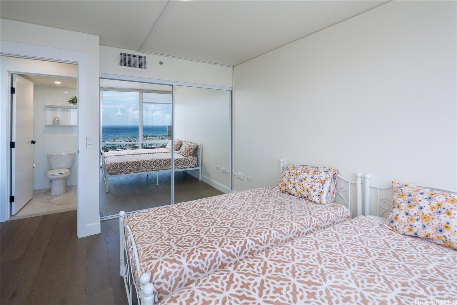 Moana Pacific condo # I/4005, Honolulu, Hawaii - photo 14 of 25