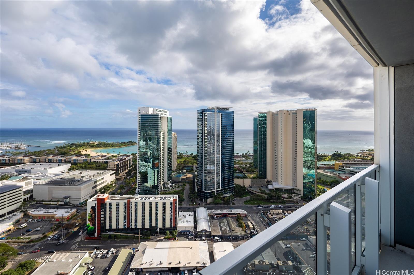 Moana Pacific condo # I/4005, Honolulu, Hawaii - photo 16 of 25