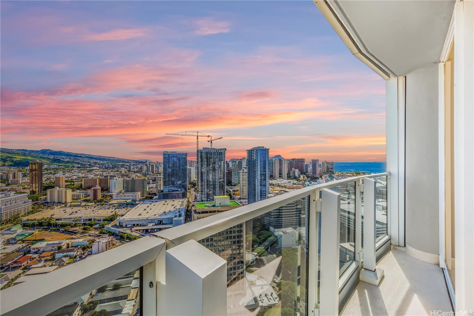 Moana Pacific condo # I-4203, Honolulu, Hawaii - photo 7 of 25