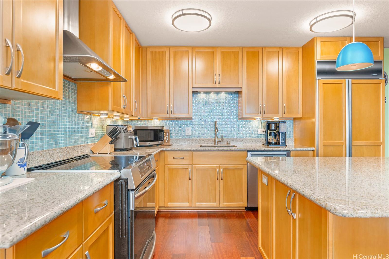 Moana Pacific condo # I4406, Honolulu, Hawaii - photo 8 of 21