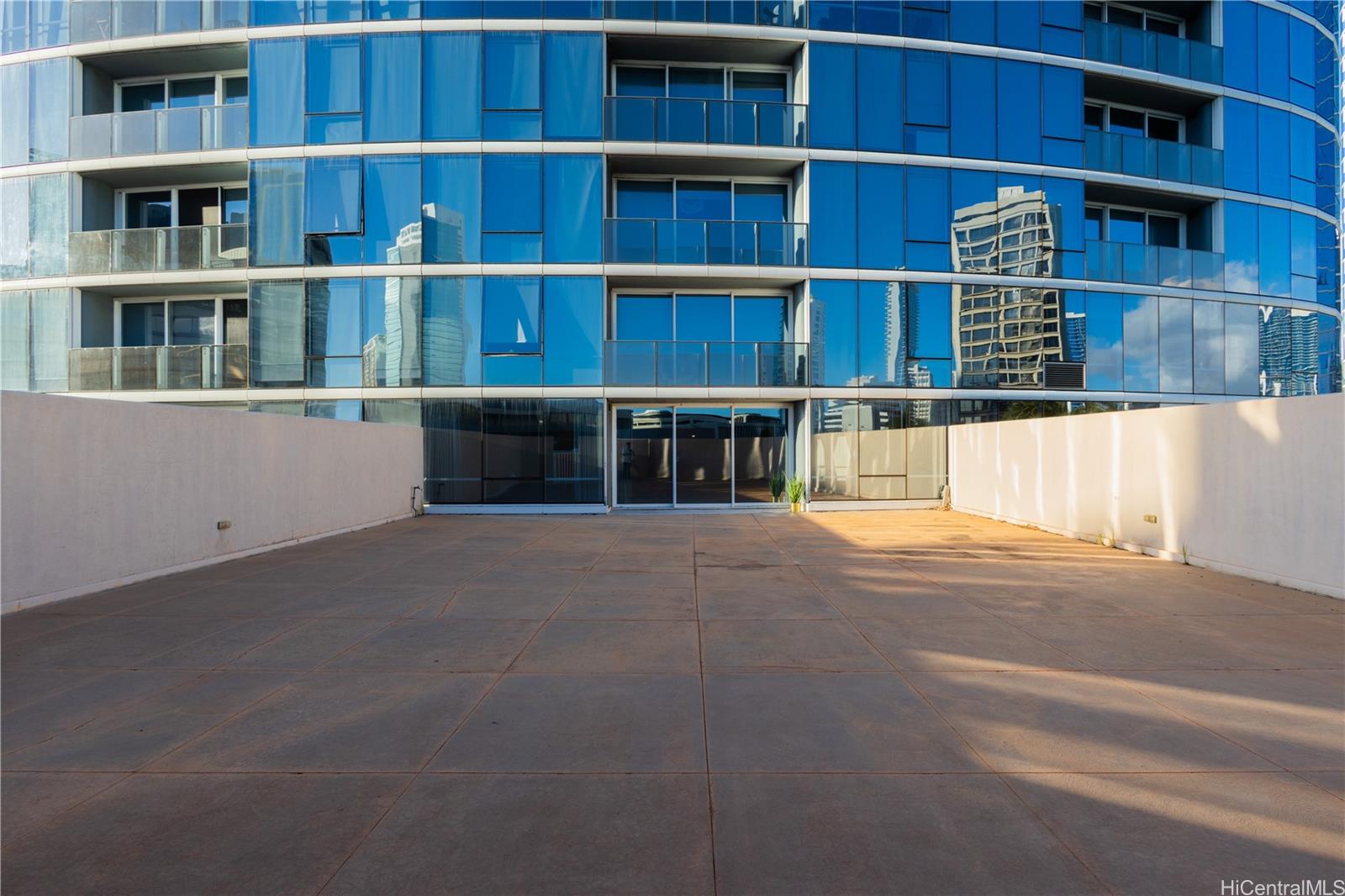 Moana Pacific condo # I605, Honolulu, Hawaii - photo 16 of 24