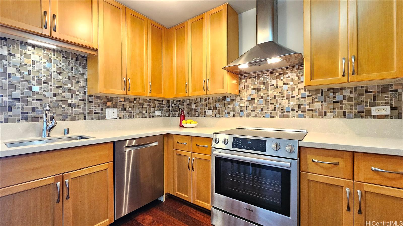 Moana Pacific condo # I-PH9 (#4809), Honolulu, Hawaii - photo 22 of 25