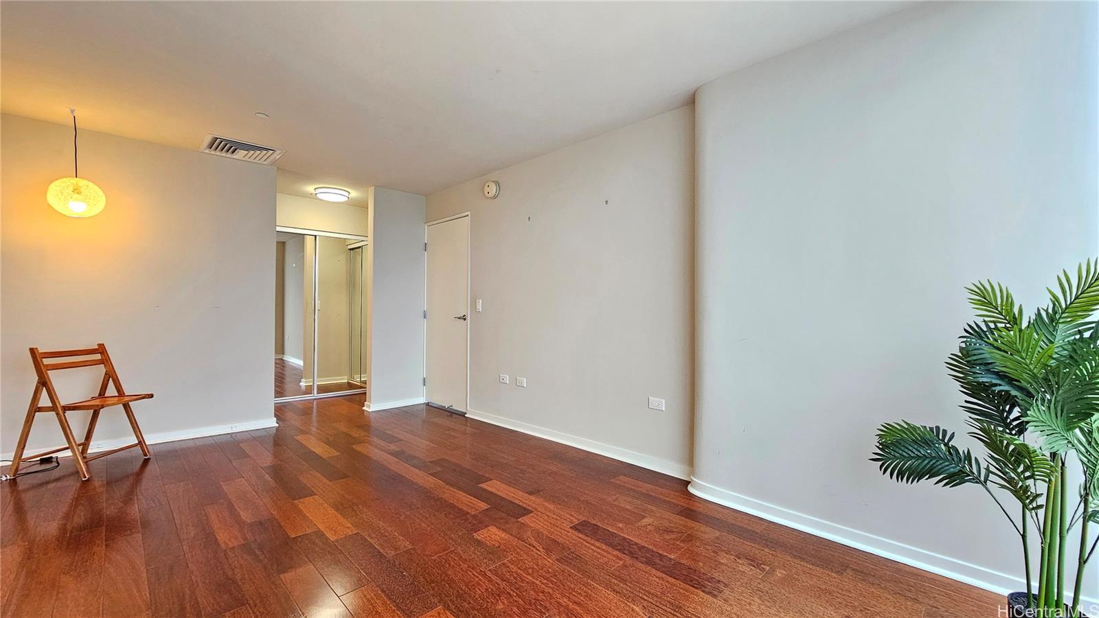 Moana Pacific condo # I-PH9 (#4809), Honolulu, Hawaii - photo 24 of 25