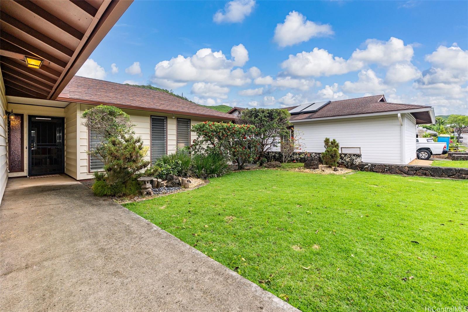 1289  Akele Street Kaopa, Kailua home - photo 18 of 24