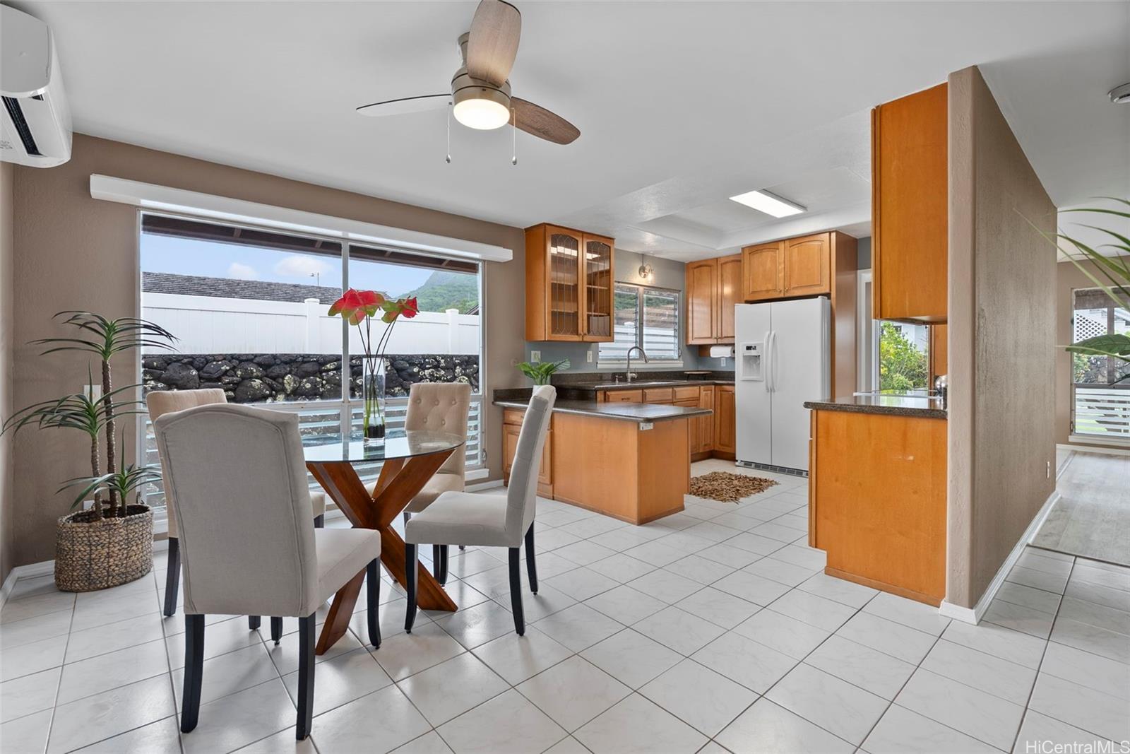 1289  Akele Street Kaopa, Kailua home - photo 8 of 24