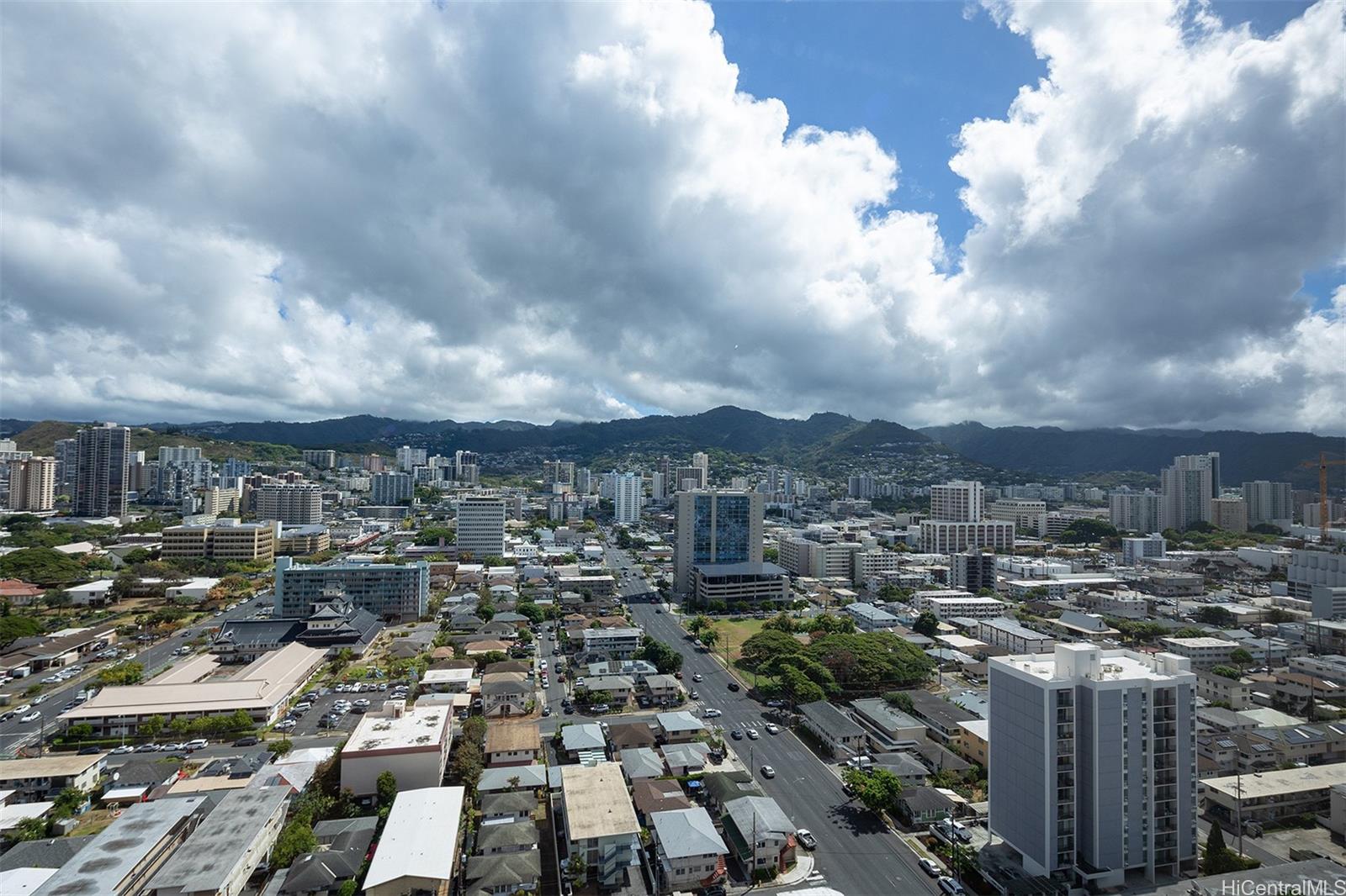 1296 Kapiolani Blvd Honolulu - Rental - photo 16 of 17