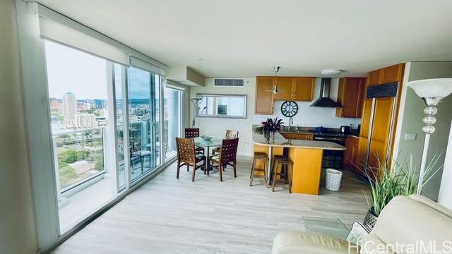 1296 Kapiolani Blvd Honolulu - Rental - photo 11 of 22