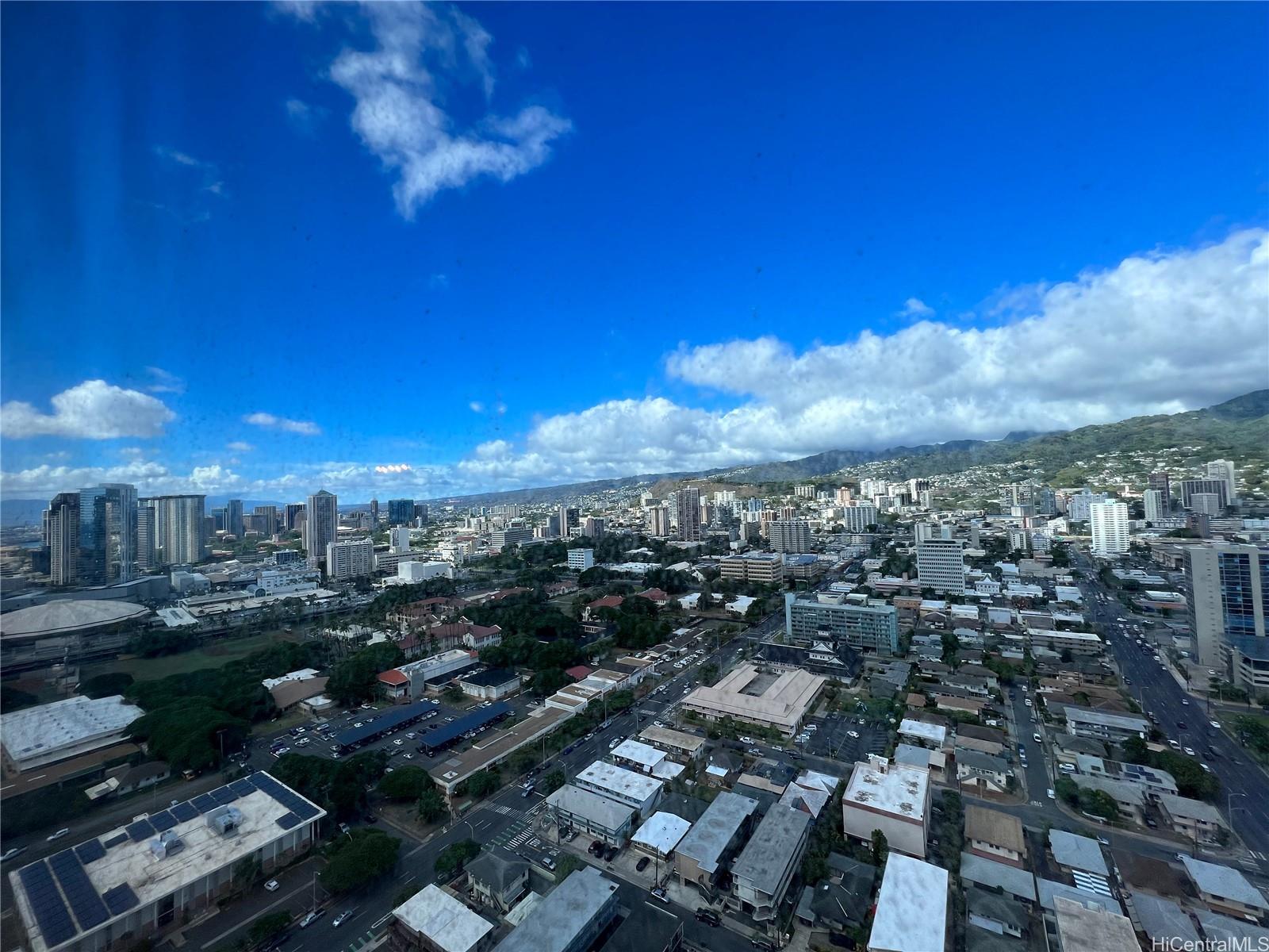 1296 Kapiolani Blvd Honolulu - Rental - photo 13 of 18