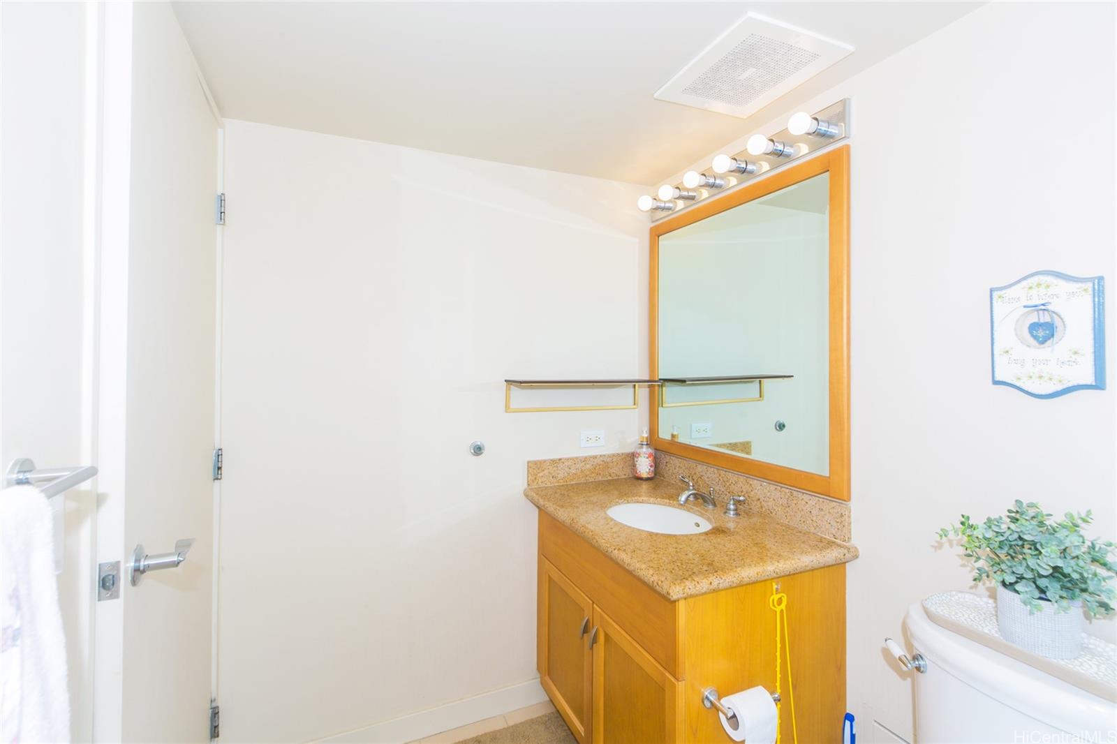 Moana Pacific condo # 3805, Honolulu, Hawaii - photo 13 of 25