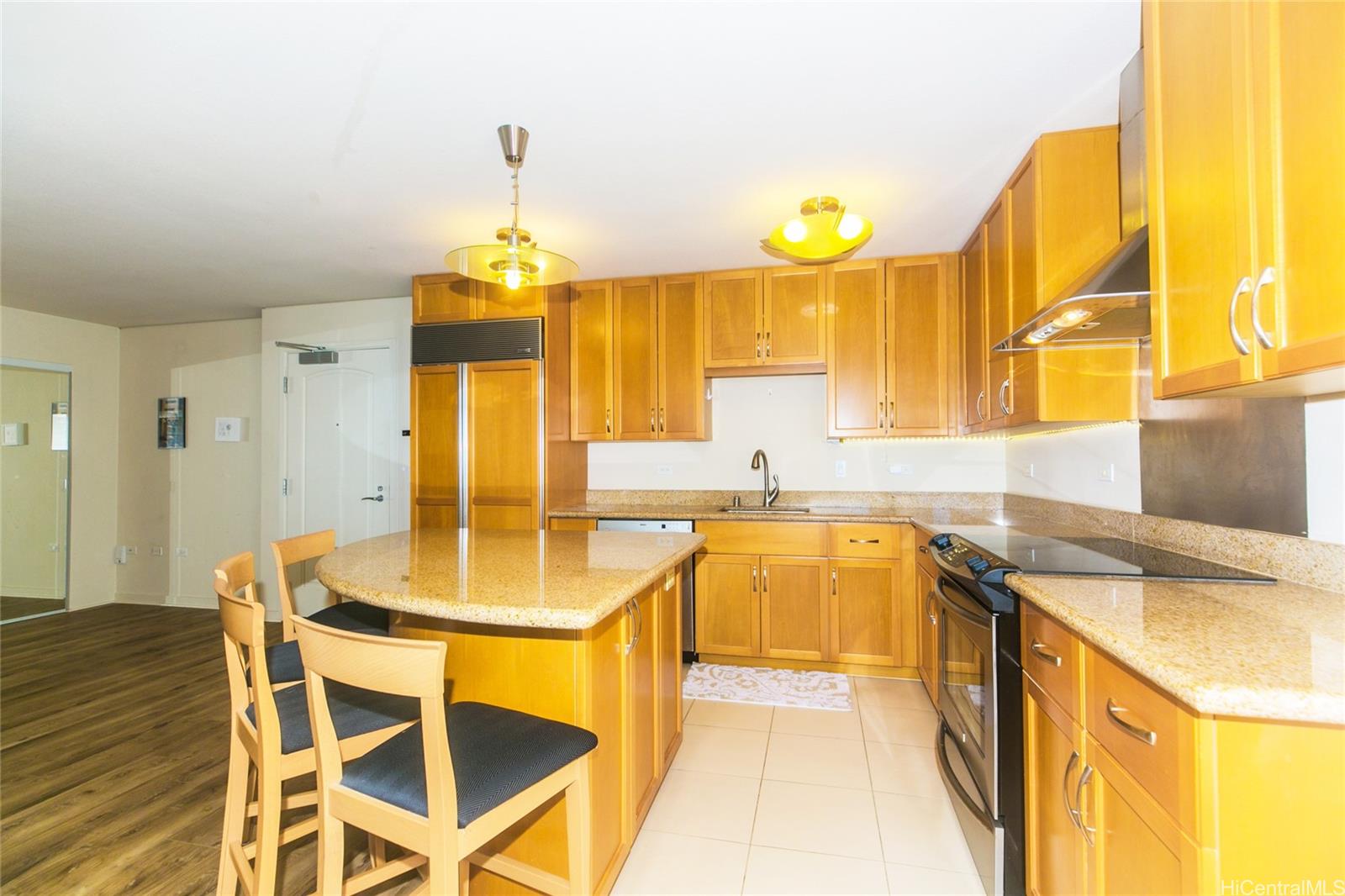 Moana Pacific condo # 3805, Honolulu, Hawaii - photo 7 of 25