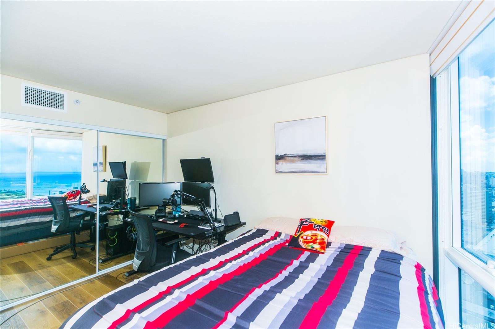 Moana Pacific condo # 3805, Honolulu, Hawaii - photo 9 of 25