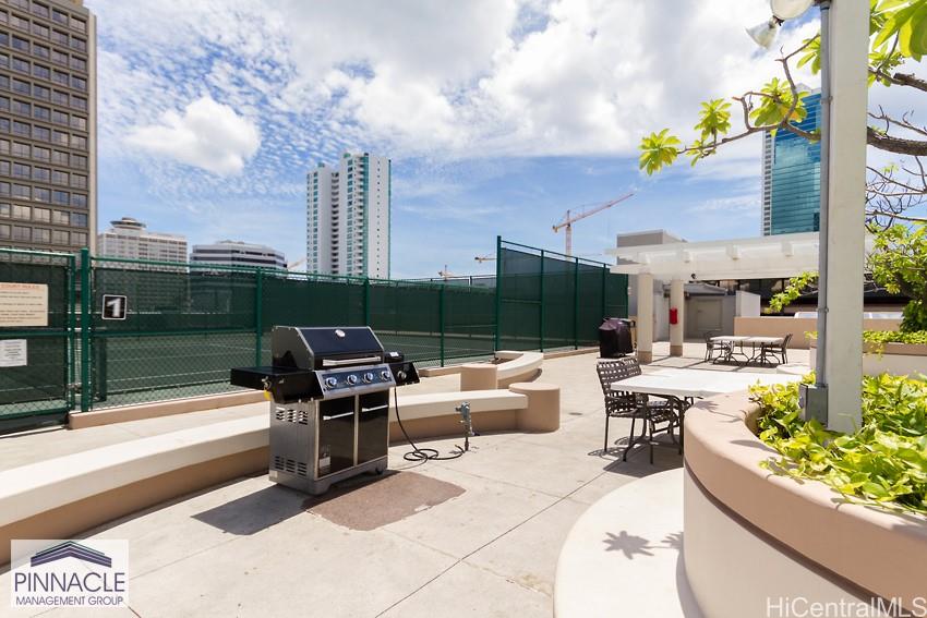 1296 Kapiolani Blvd Honolulu - Rental - photo 21 of 22