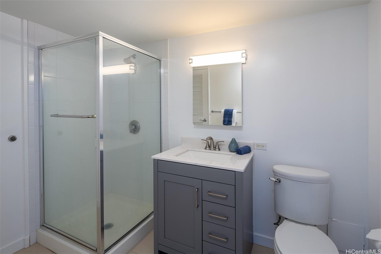 1296 Kapiolani Blvd Honolulu - Rental - photo 10 of 22