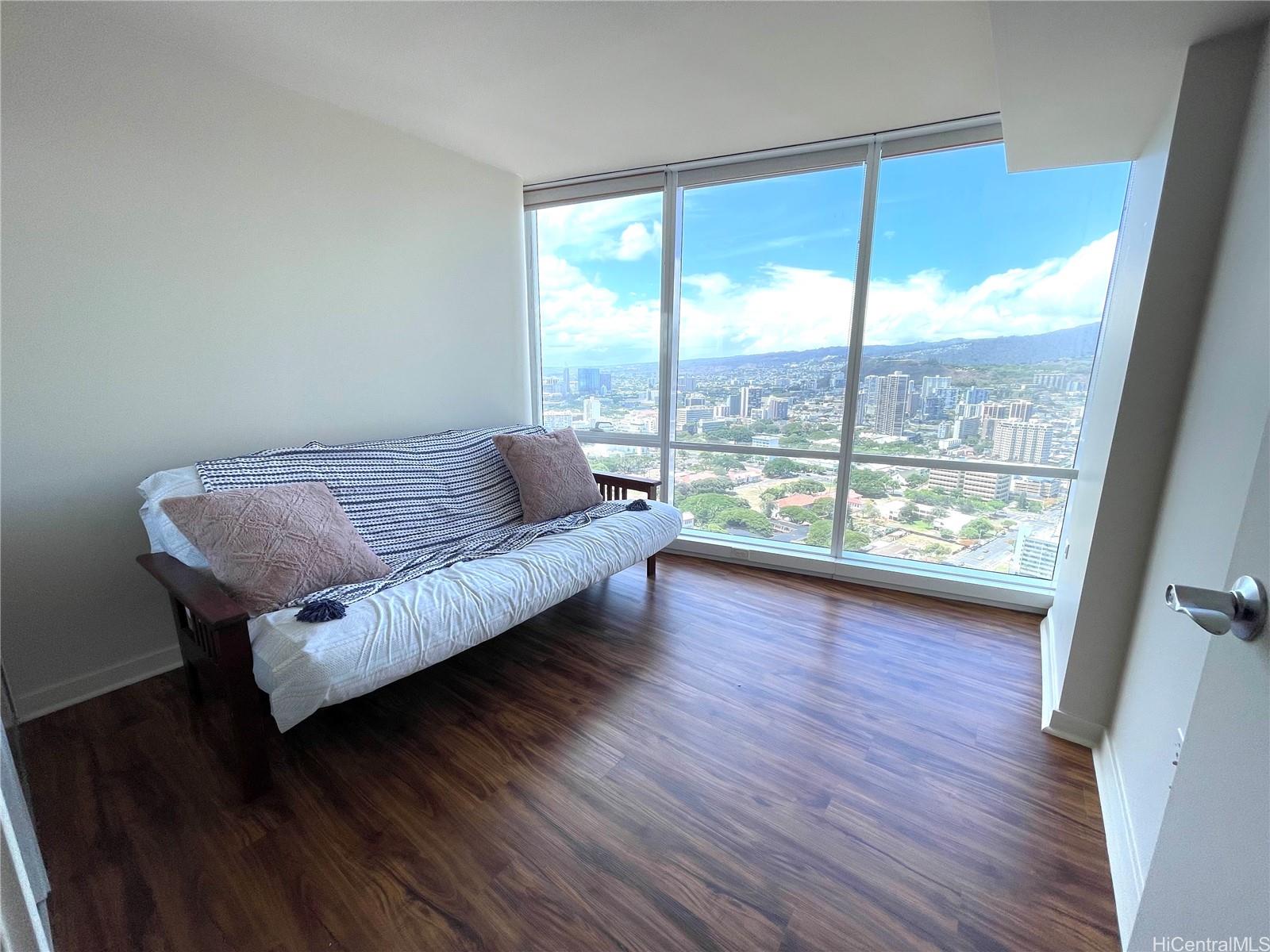 Moana Pacific 4409, 1296 Kapiolani Blvd, Honolulu Kakaako condo For sale
