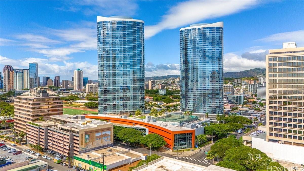 Moana Pacific condo # 4703-2 (East Tower), Honolulu, Hawaii - photo 25 of 25