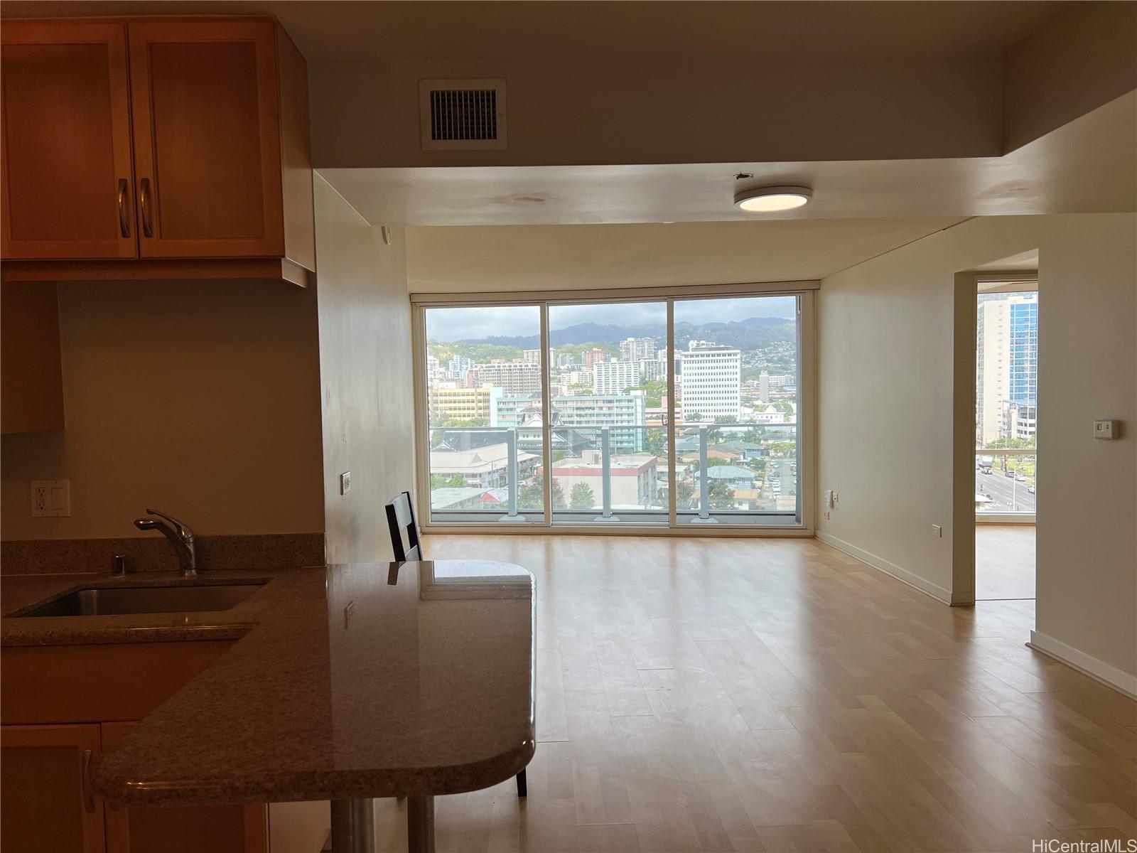 Moana Pacific condo # II1002, Honolulu, Hawaii - photo 2 of 8