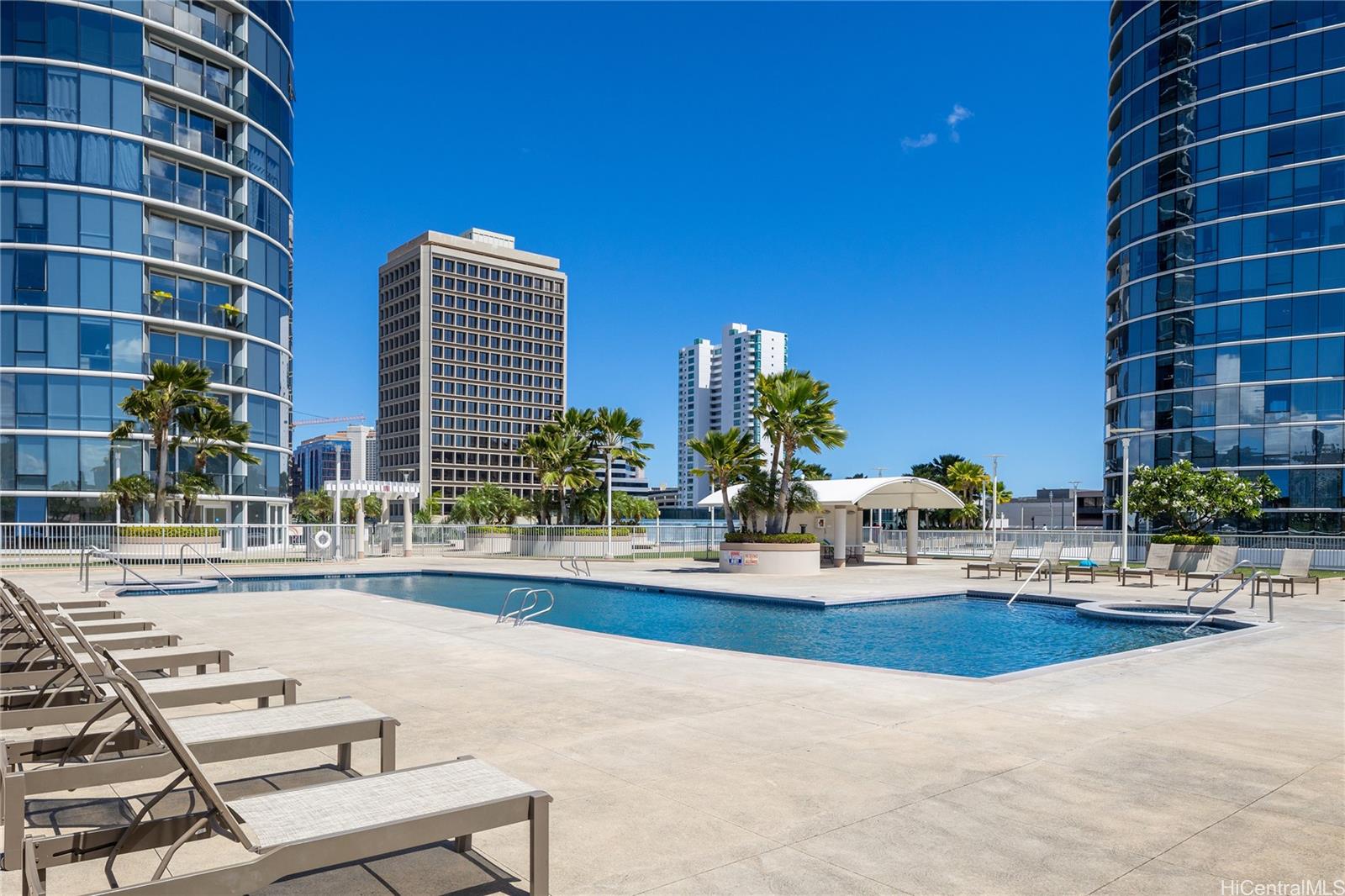 1296 Kapiolani Blvd Honolulu - Rental - photo 23 of 25