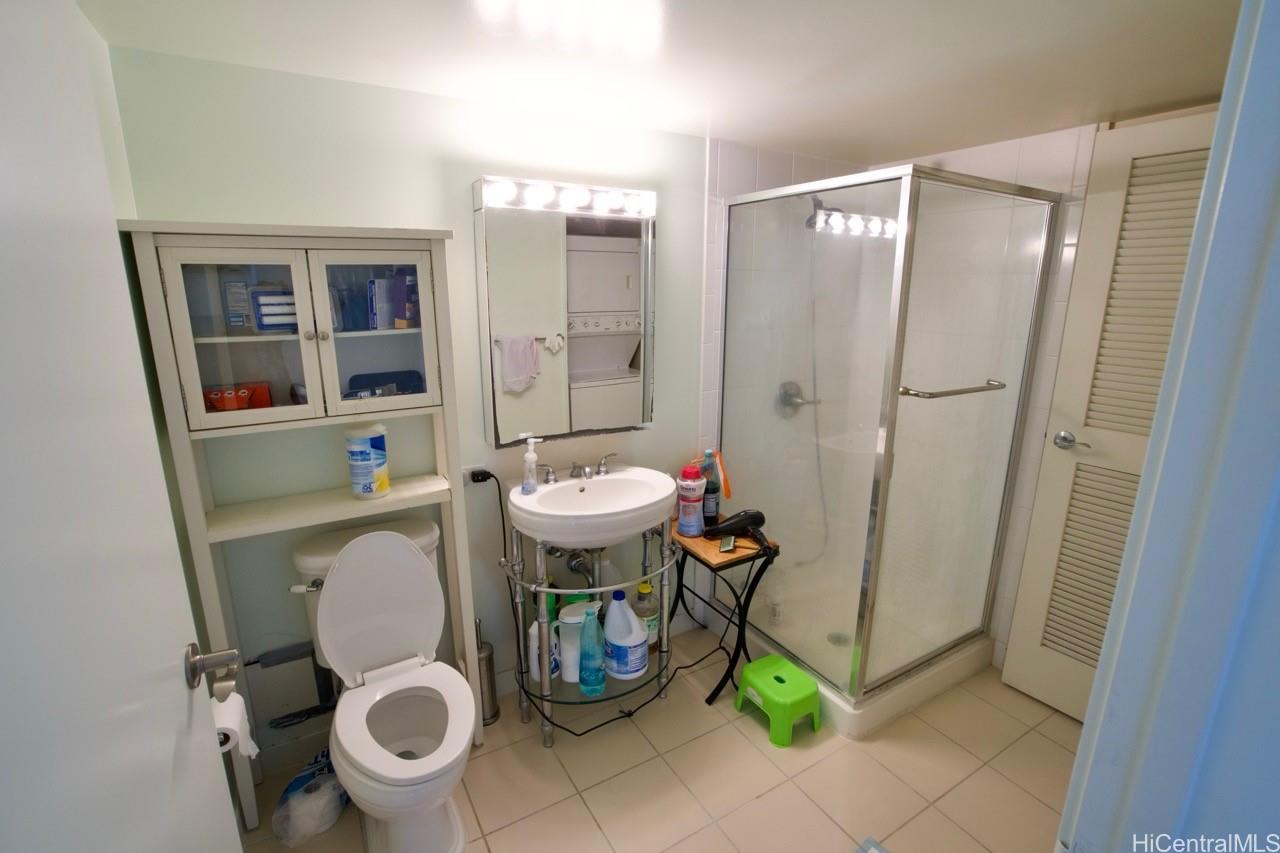 Moana Pacific condo # II3302, Honolulu, Hawaii - photo 7 of 9