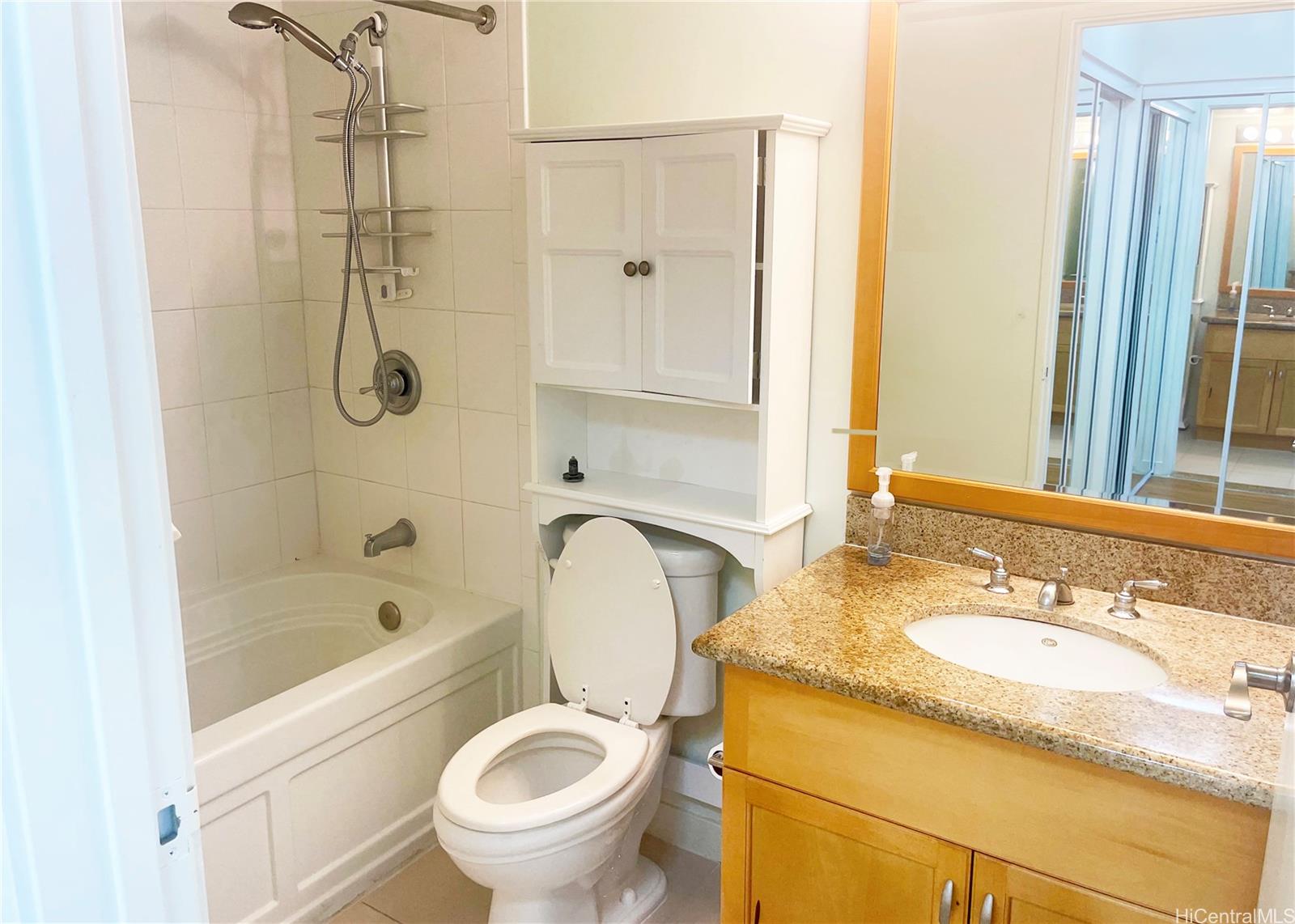 Moana Pacific condo # II3302, Honolulu, Hawaii - photo 10 of 16