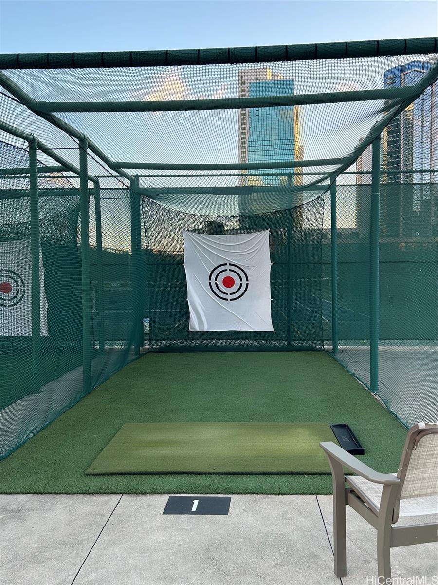 1296 Kapiolani Blvd Honolulu - Rental - photo 12 of 25