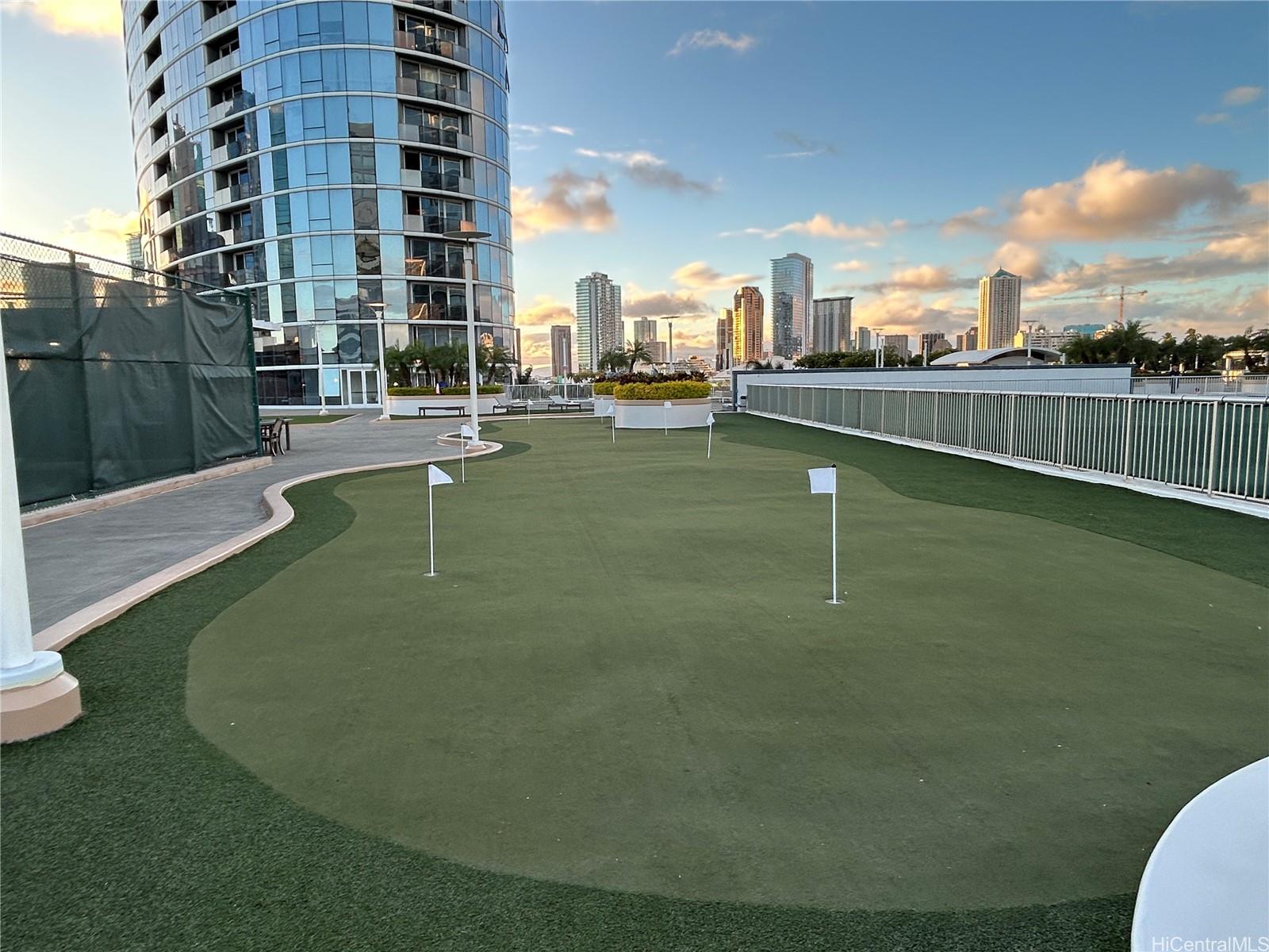 1296 Kapiolani Blvd Honolulu - Rental - photo 14 of 25