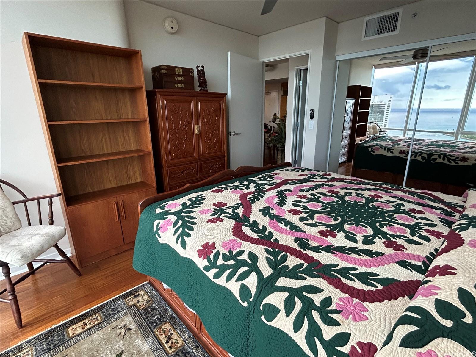 1296 Kapiolani Blvd Honolulu - Rental - photo 7 of 25