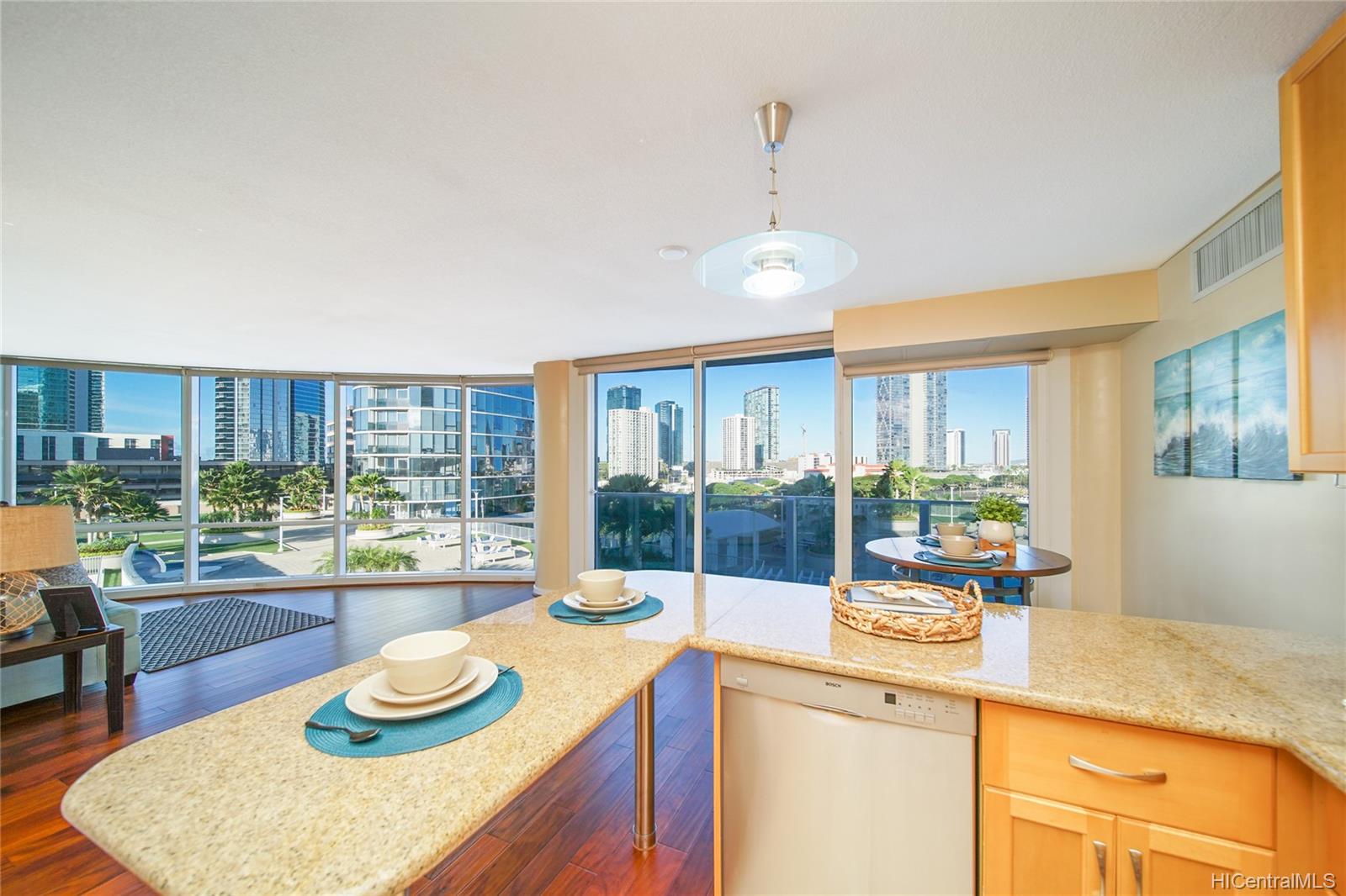 Moana Pacific II808, 1296 Kapiolani Blvd, Honolulu Kakaako