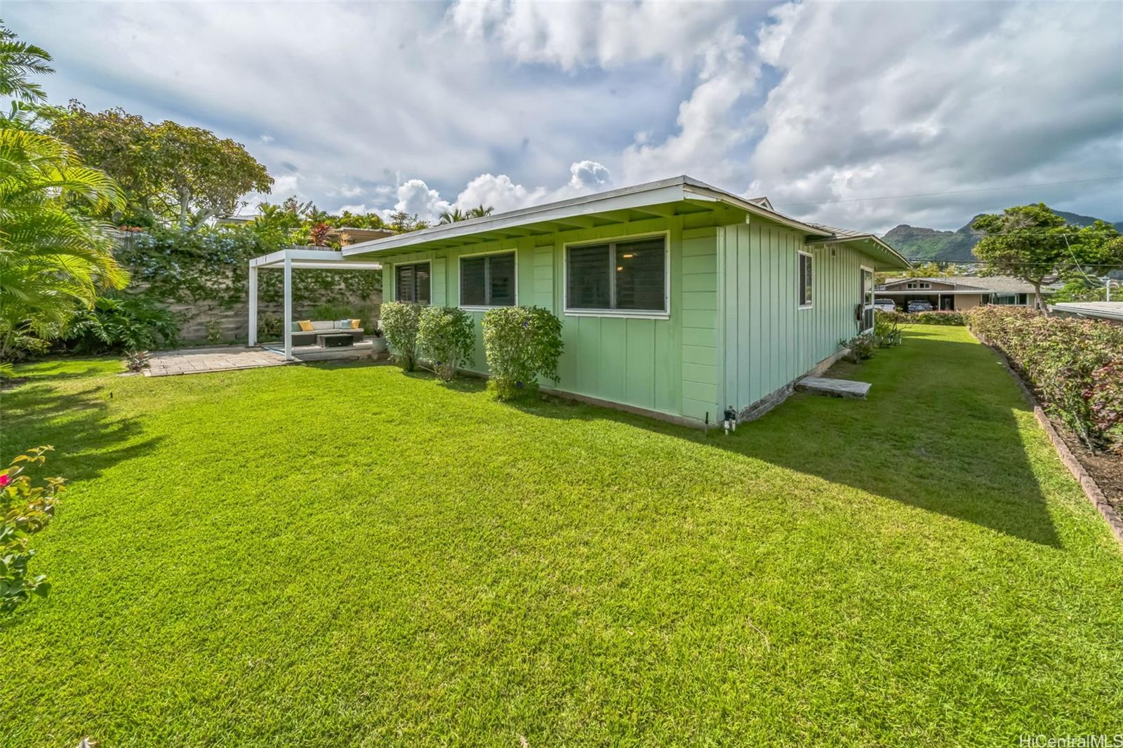 1296  Kupau Street Keolu Hills, Kailua home - photo 21 of 25