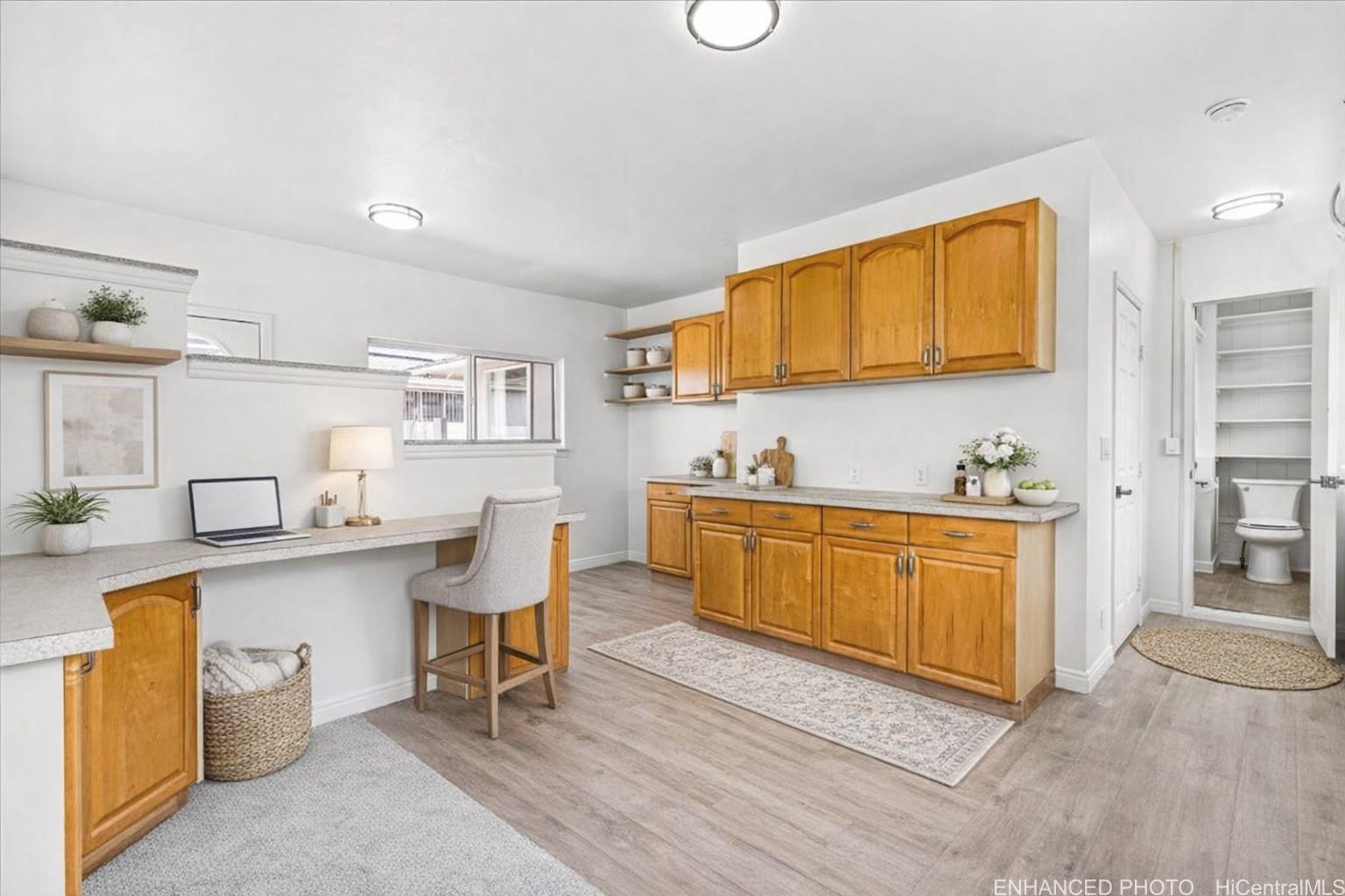 1297  Ala Napunani Street Salt Lake, Honolulu home - photo 24 of 25